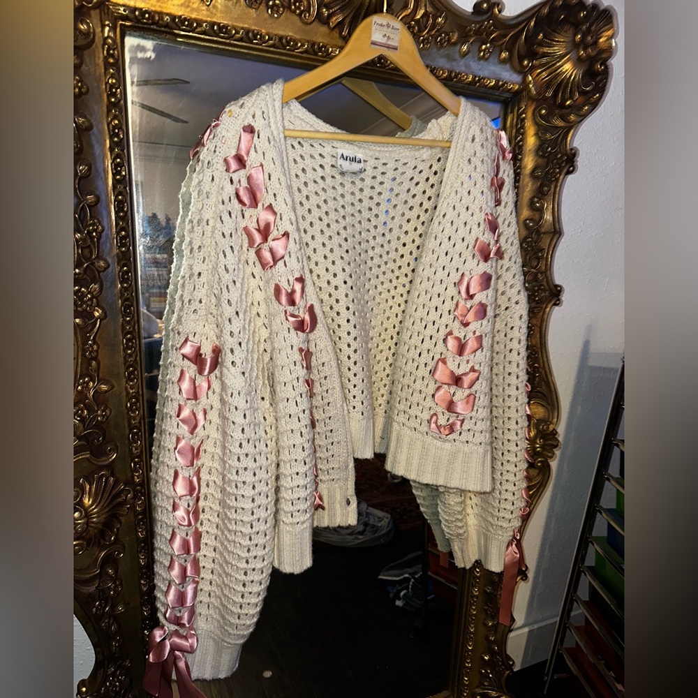 Arula cardigan with  Pink Ribbon Detail